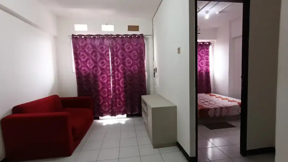 DISEWAKAN TAHUNAN SEMI FURNISH APARTEMEN SENTRA TIMUR