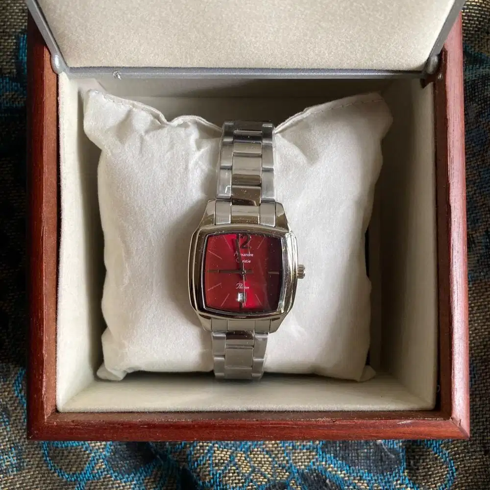 Alexandre christie women's watch