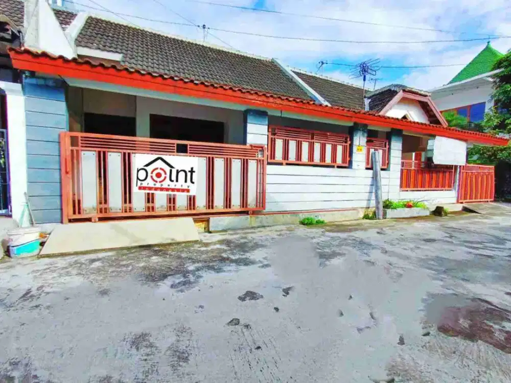 Rumah Nyaman Luas Dekat Luwes Gentan