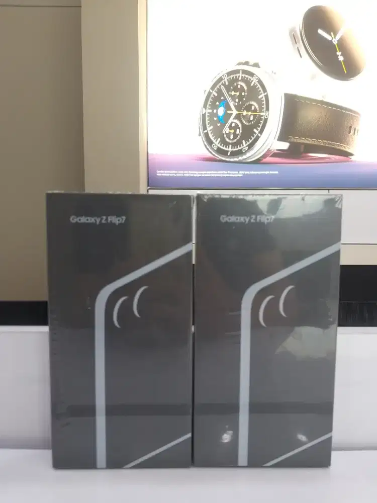 SAMSUNG ZFLIP 7 RAM 12/256