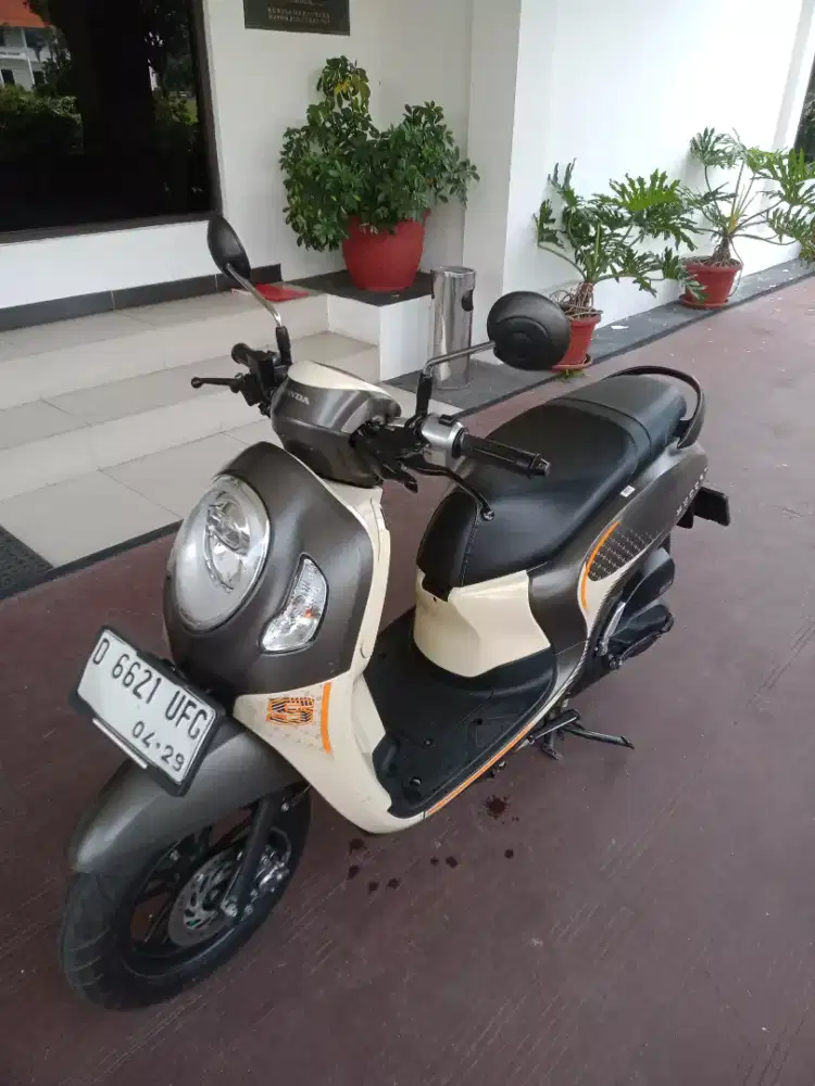 KM 9 RB HONDA SCOOPY 2024