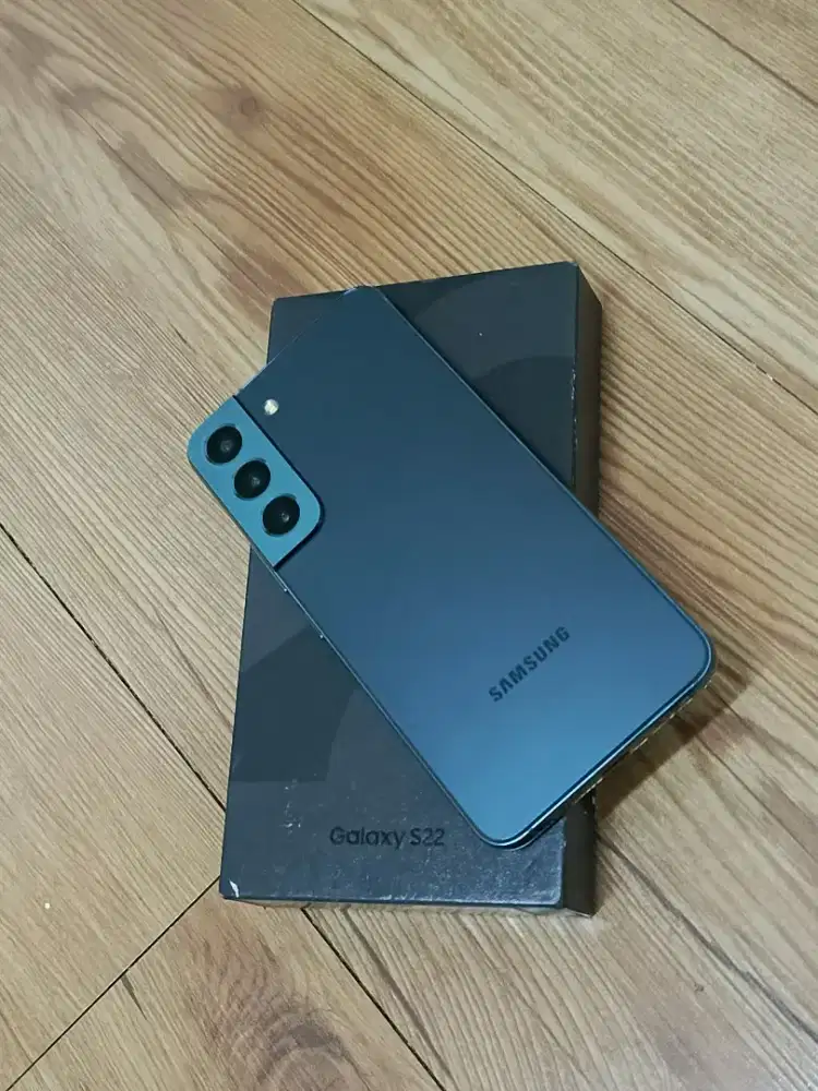 Samsung S22 8/256 Green Minus