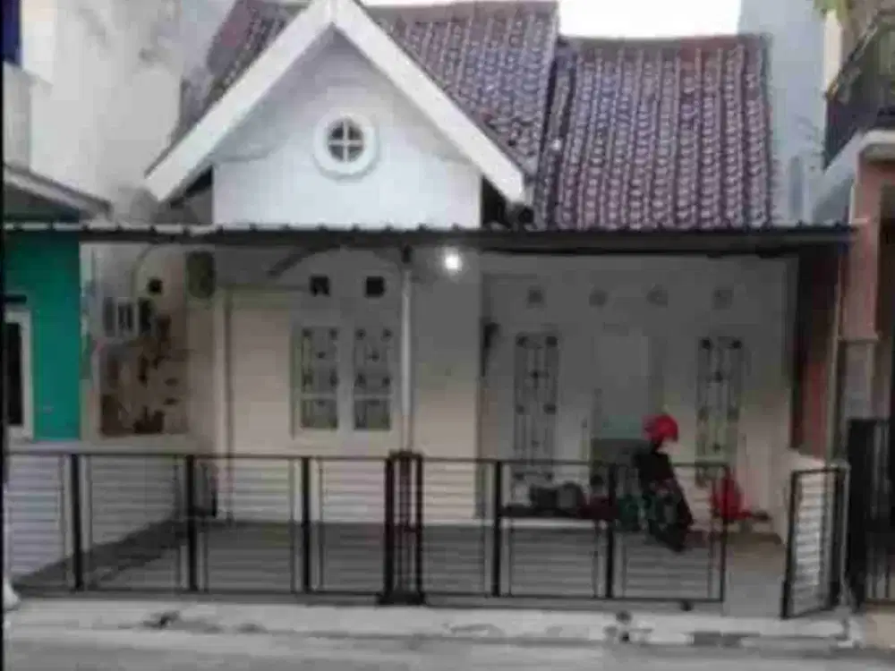 Rumah Manis 3 Kamar Tidur Luas 119m2 di Jatinegara Indah, JakTim