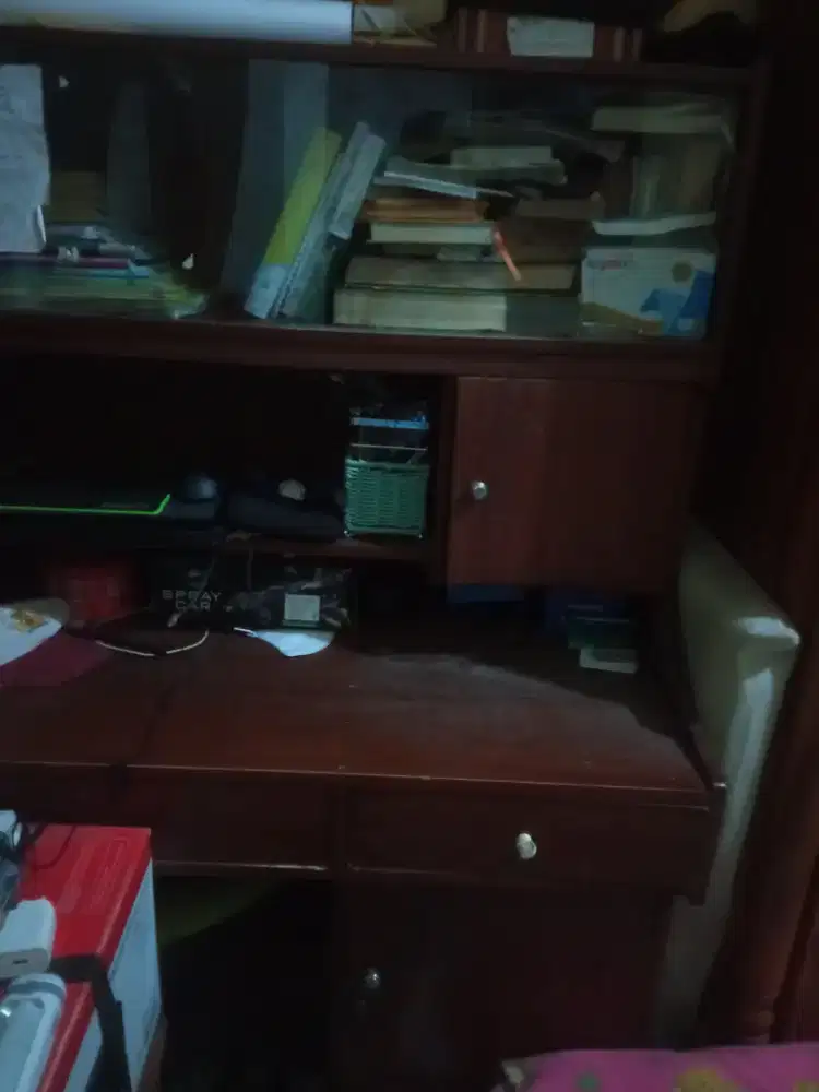 Meja belajar kayu jati