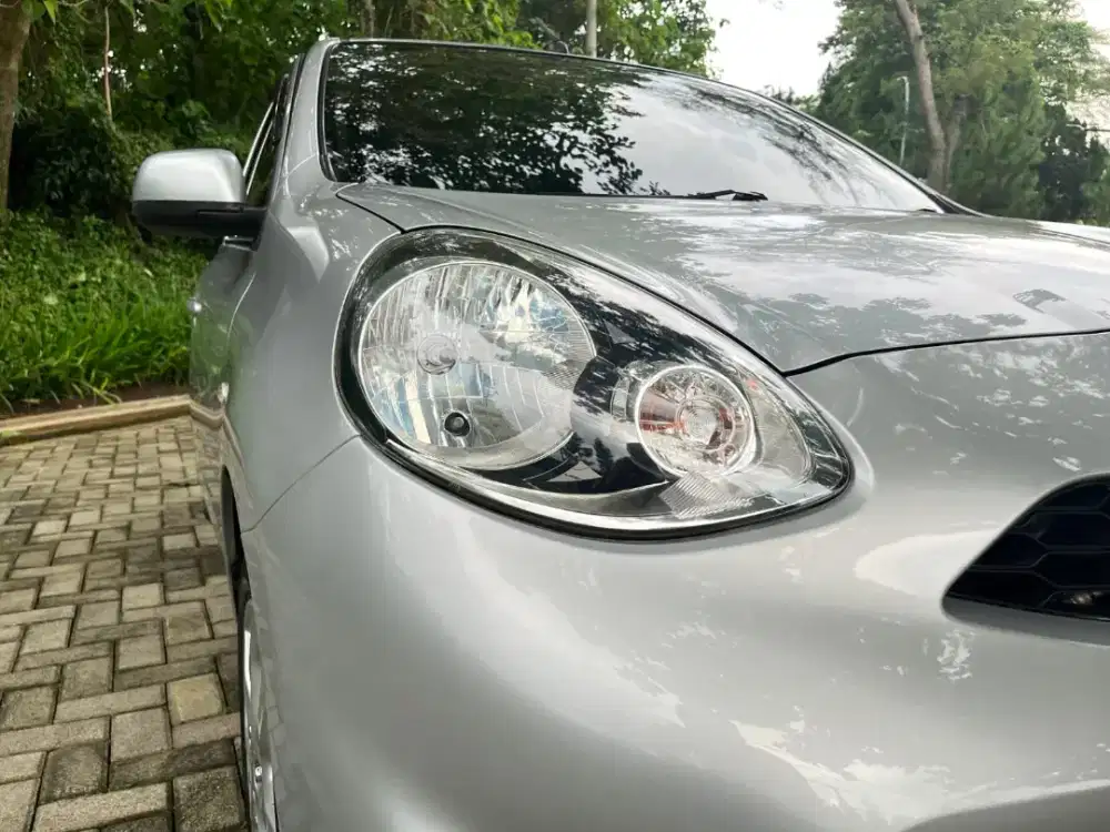 DP 15Jt! March AT FaceLift 2015 Low KM