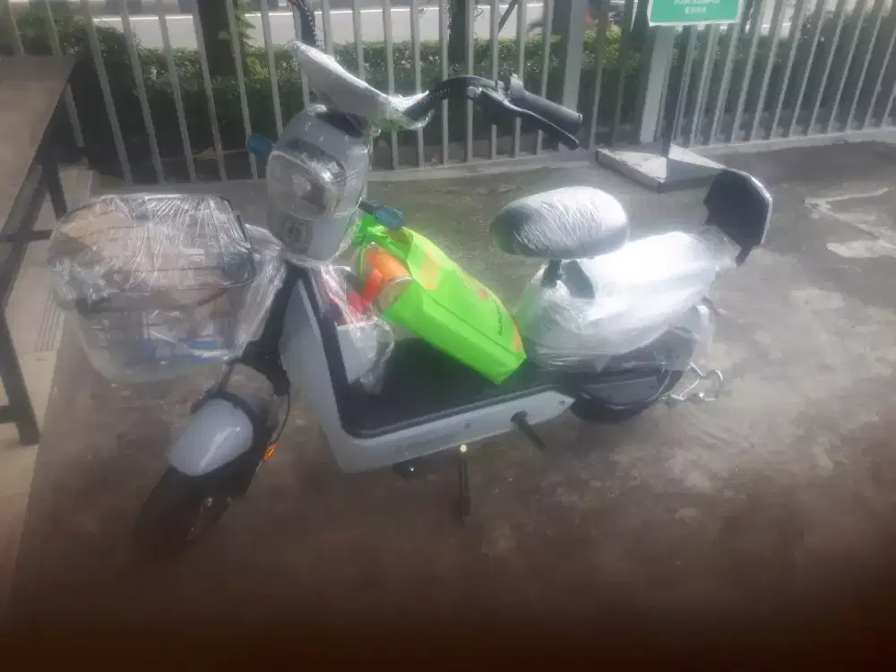 Sepeda listrik Liberty Voxa baru