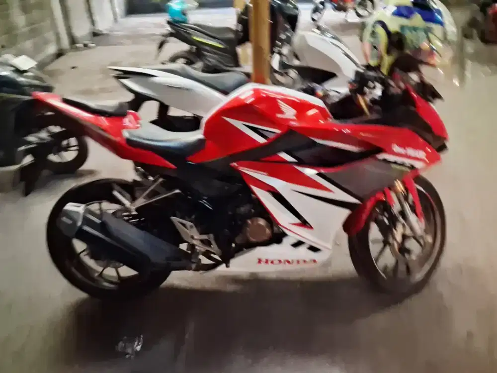 Honda cbr 150 tahun 2021