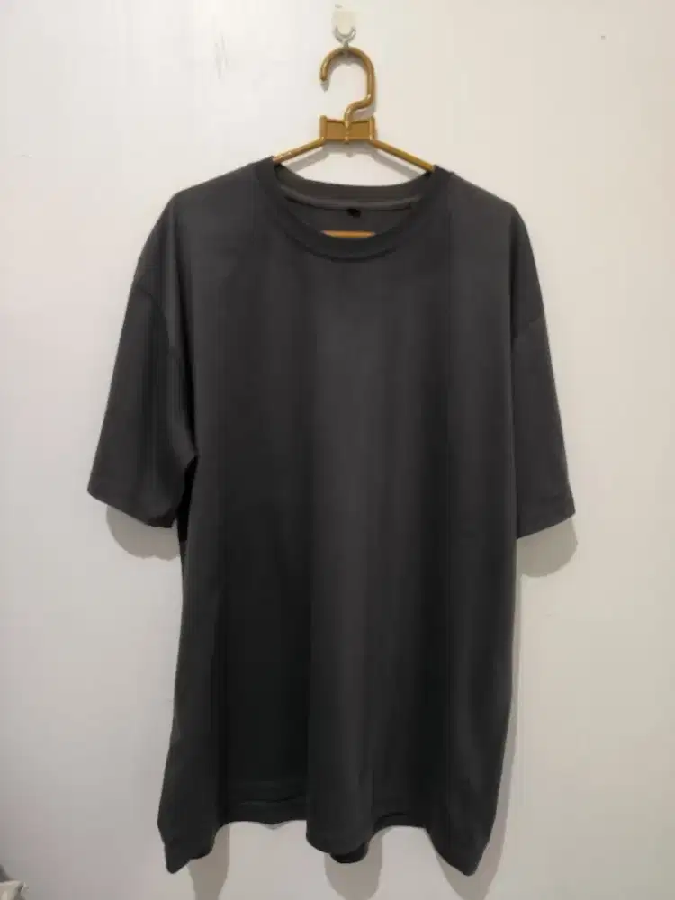 Kaos Polos Abu Tua XXL