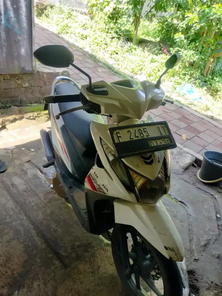 Honda beat tahun 2014