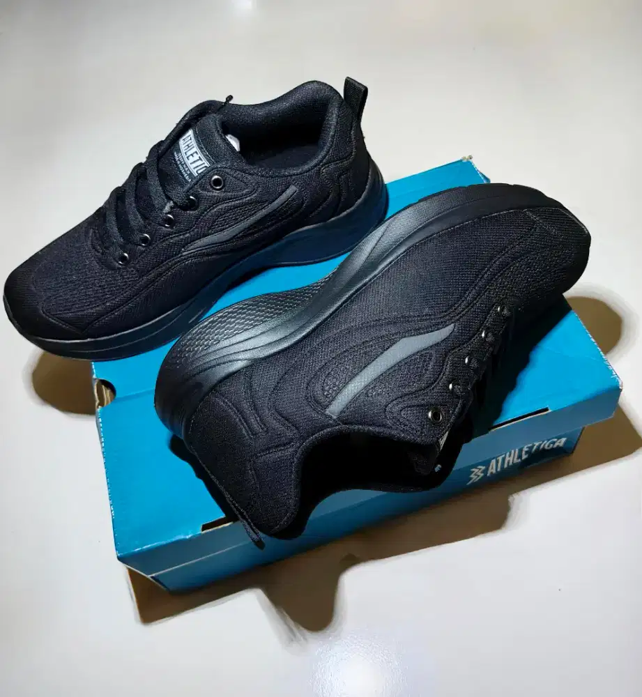 Athletica RBS Ez One All Black Shoes