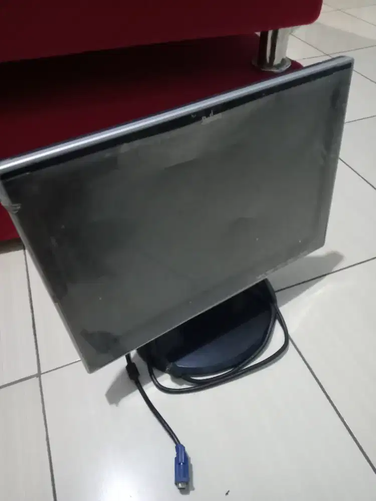 Monitor relion model - 18800