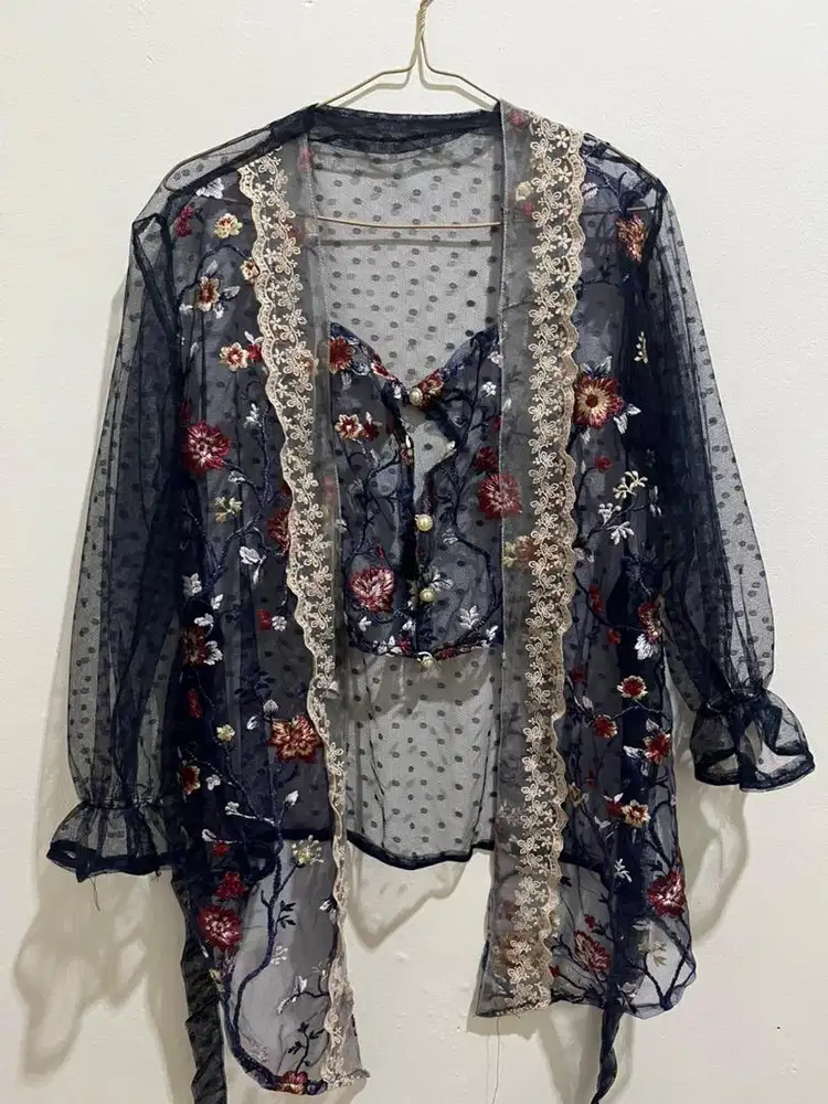 OUTER KUTUBARU TILE GARDEN KEBAYA KONDANGAN BARU