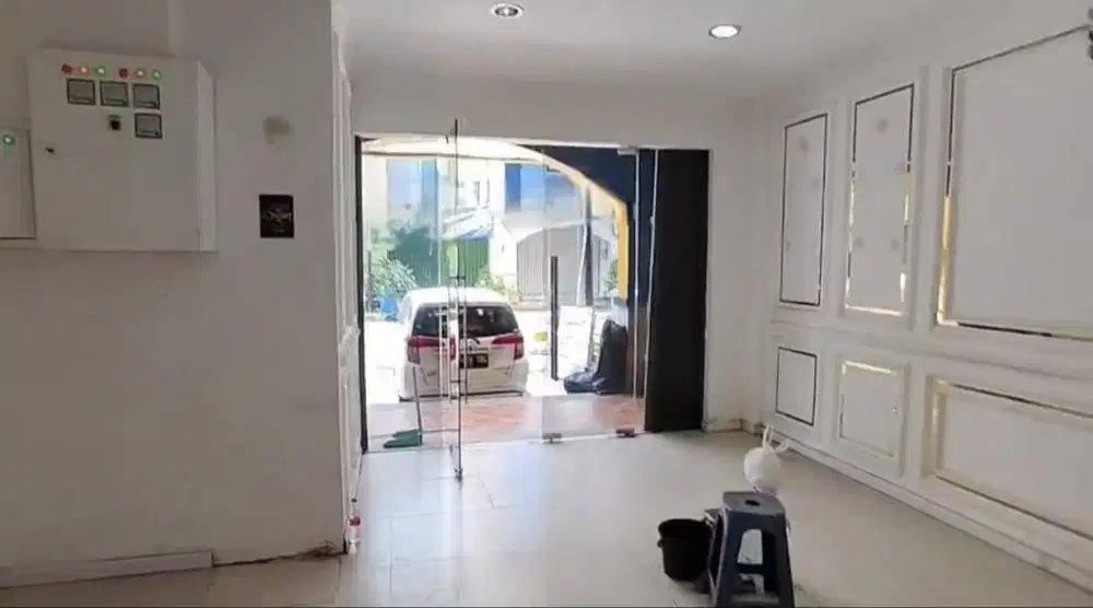 Ruko Siap Pakai di Metro Indah Mall Margahayu Soekarno Hatta