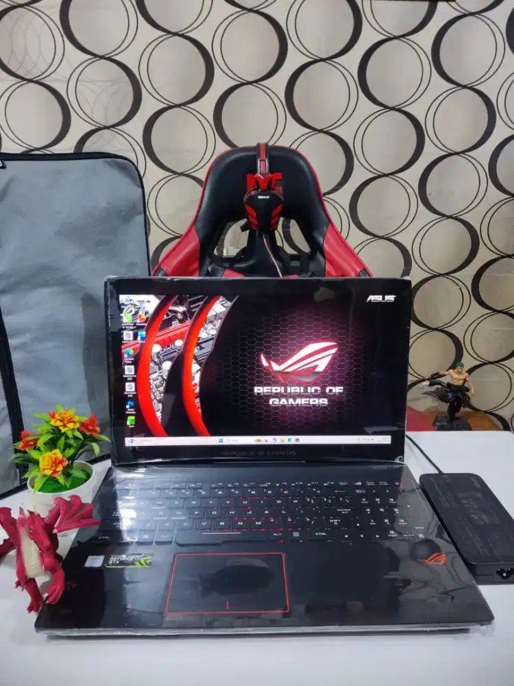 ASUS ROG STRIXT -GAMING GL553VD-308 [RAM 16GB SSD 1TB]