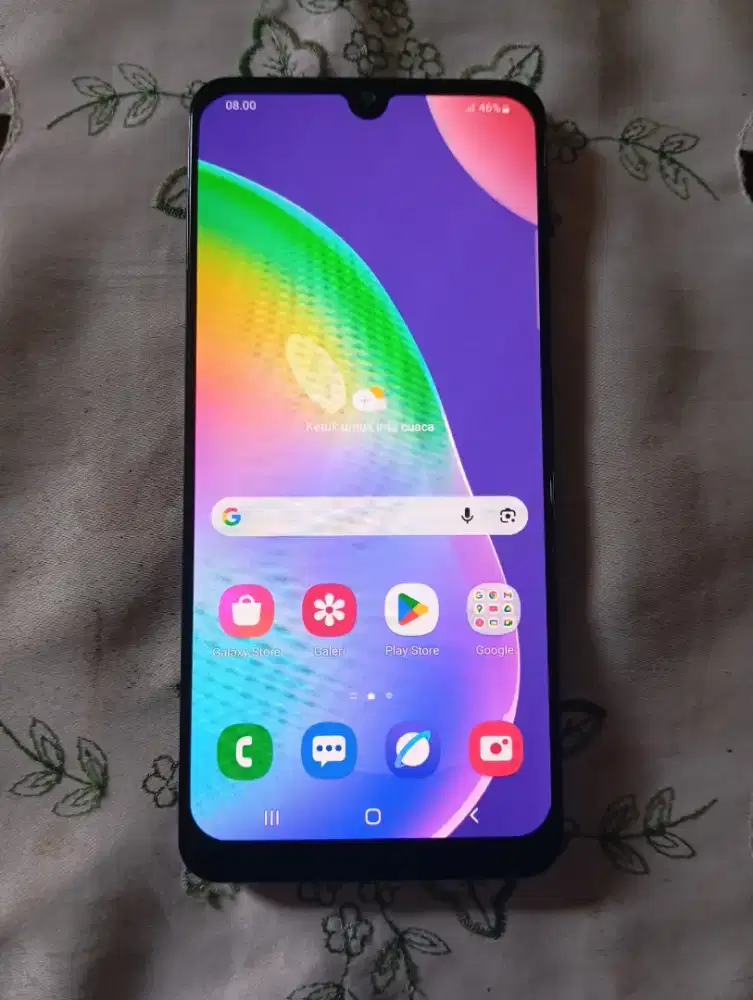 Samsung a31 (6/128).