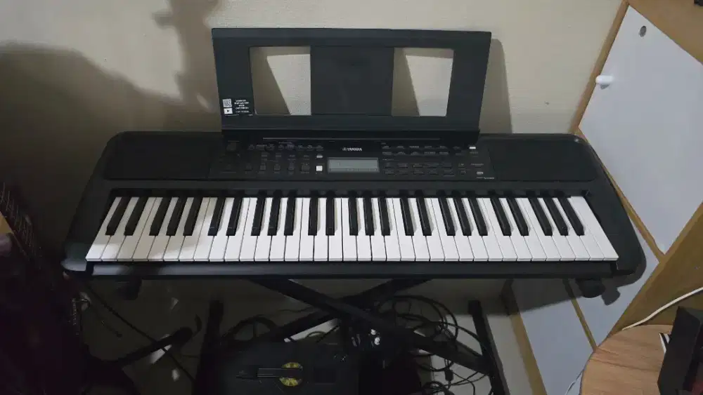 Keyboard Yamaha PSR-E383