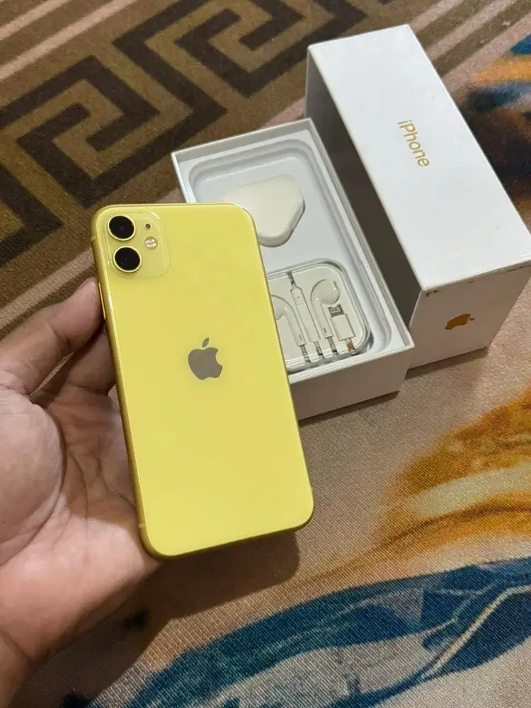 IPHONE 11 64GB YELLOW