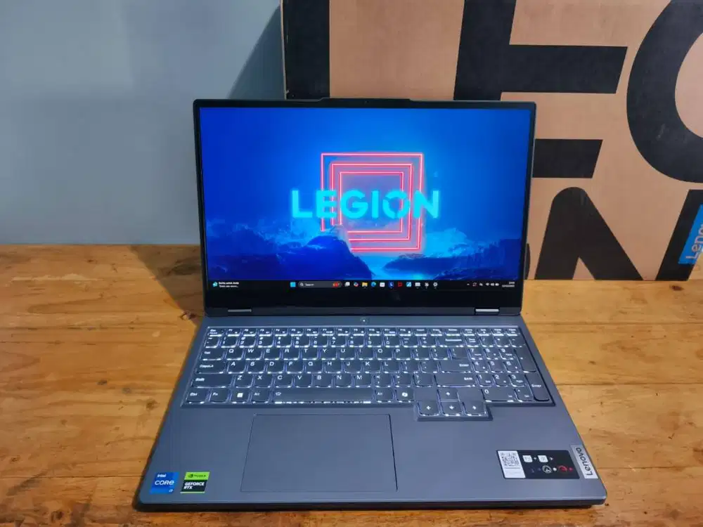 Legion 5 15IRX9 i7-13650HX 24/512GB RTX 4060 8GB Garansi April 2028
