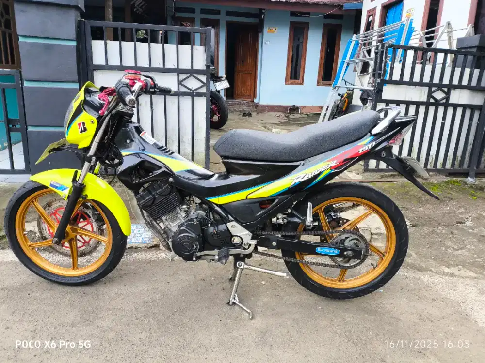 BT hp setara ( Satria F150 2015 sudah modif ) baca deskripsi