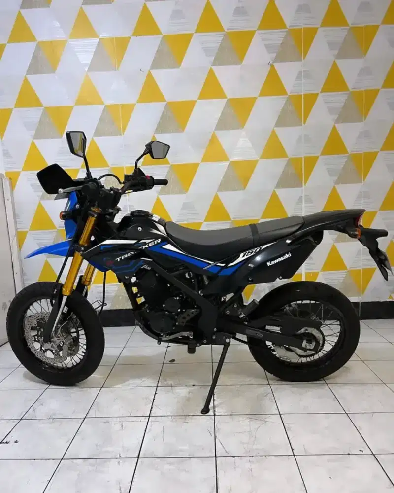 Kawasaki D-Tracker 2023