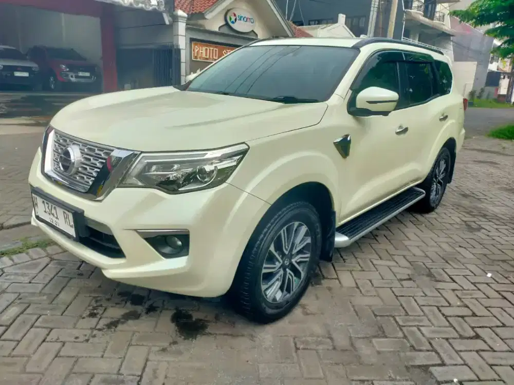 Nissan Terra VL AT PMK 2019 Original Cat Istimewa