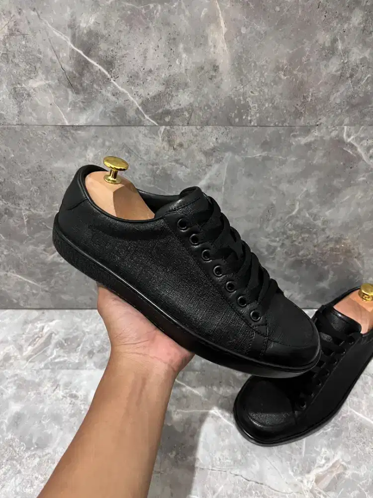 Sepatu Gucci Sneakers Original casual not bally louis vuitton prada lv