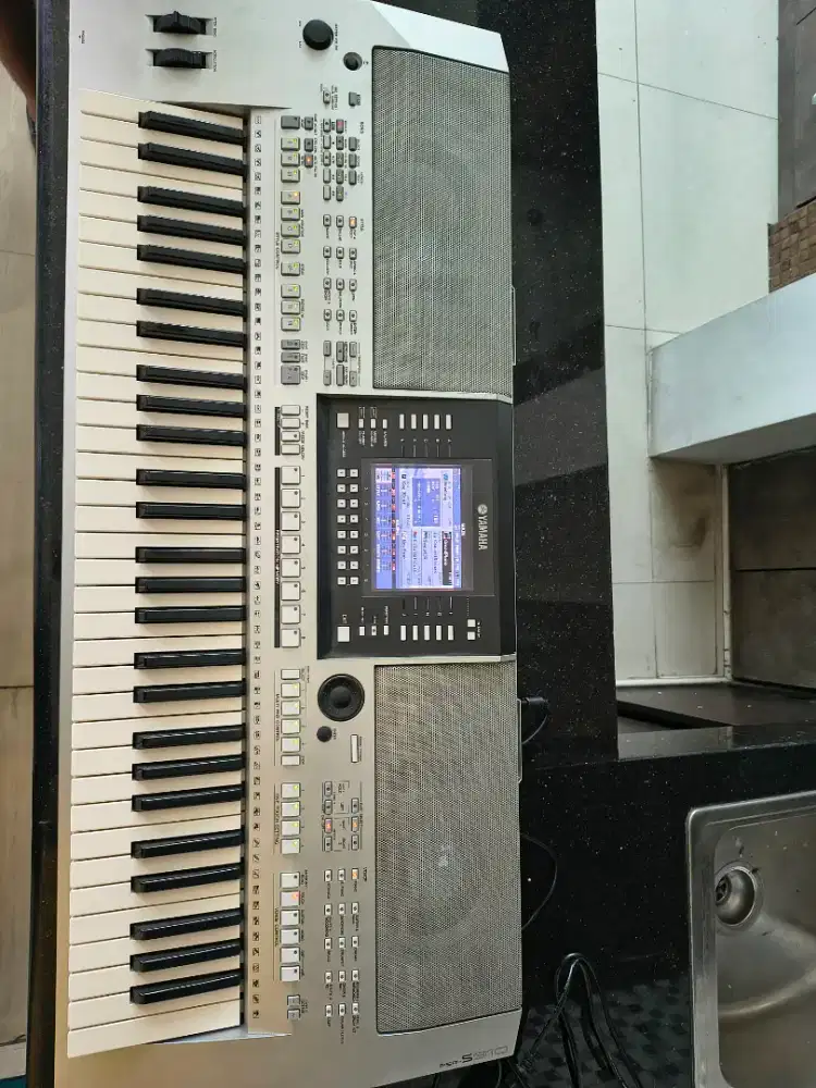 Piano elektrik Yamaha PSRS910