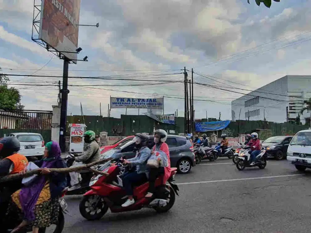 Di jual tanah murah di Bandung bekas kandaga komputer. Jl A. Yani Bandung