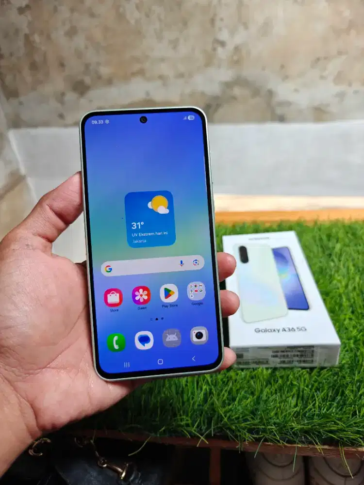 Samsung A36 5G 8/256 like new