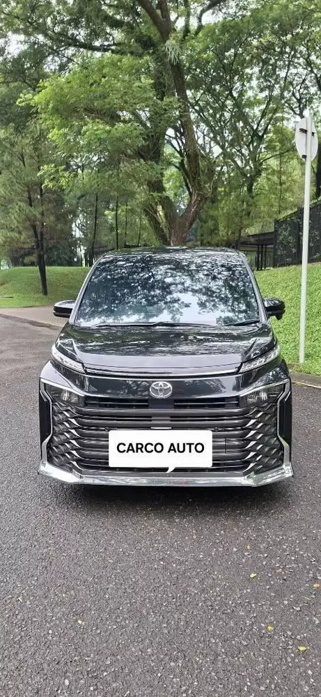 Toyota Voxy 2.0L TSS 2024 Record