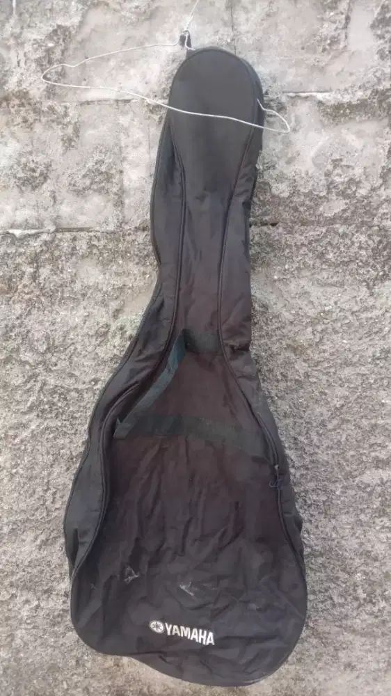Tas gitar Yamaha
