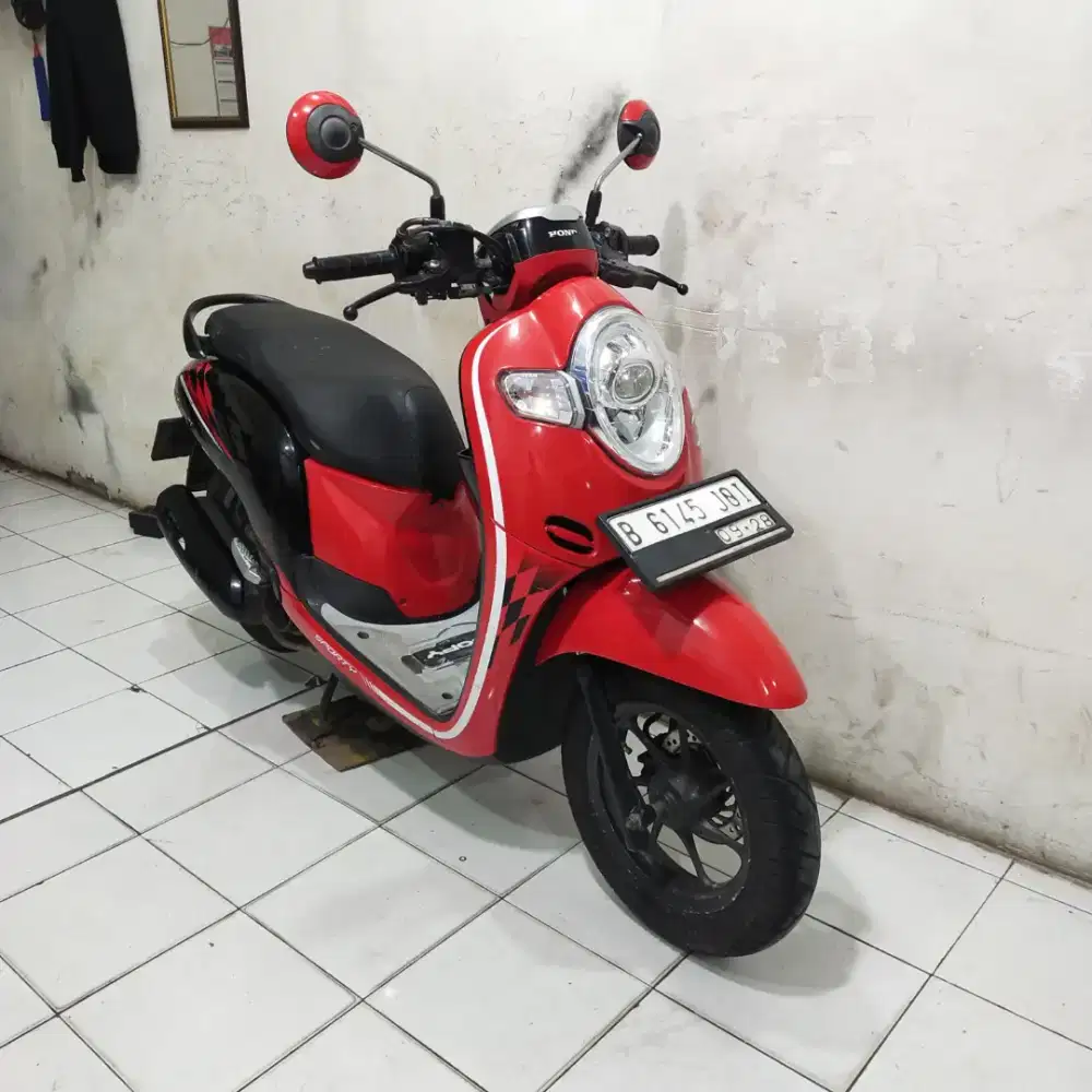 Honda Scoopy Donat 2018 Orisinil Mesin Cakep
