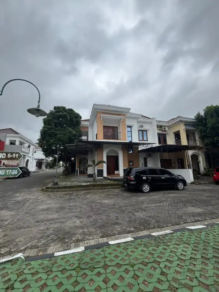 Disewakam rumah istimewa full furnish dekat Jakal km 9