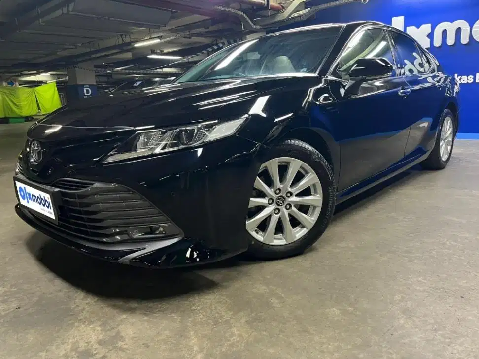 DP MURAH Toyota Camry 2.5 V Bensin-AT 2019 BTAMHI