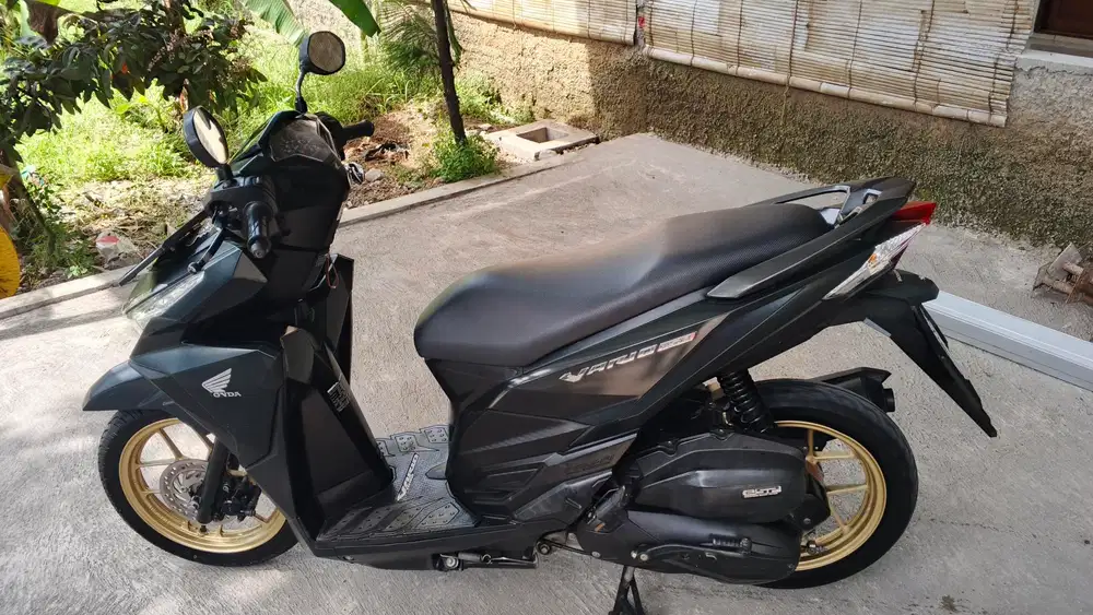 Vario 150 old velg gold murah