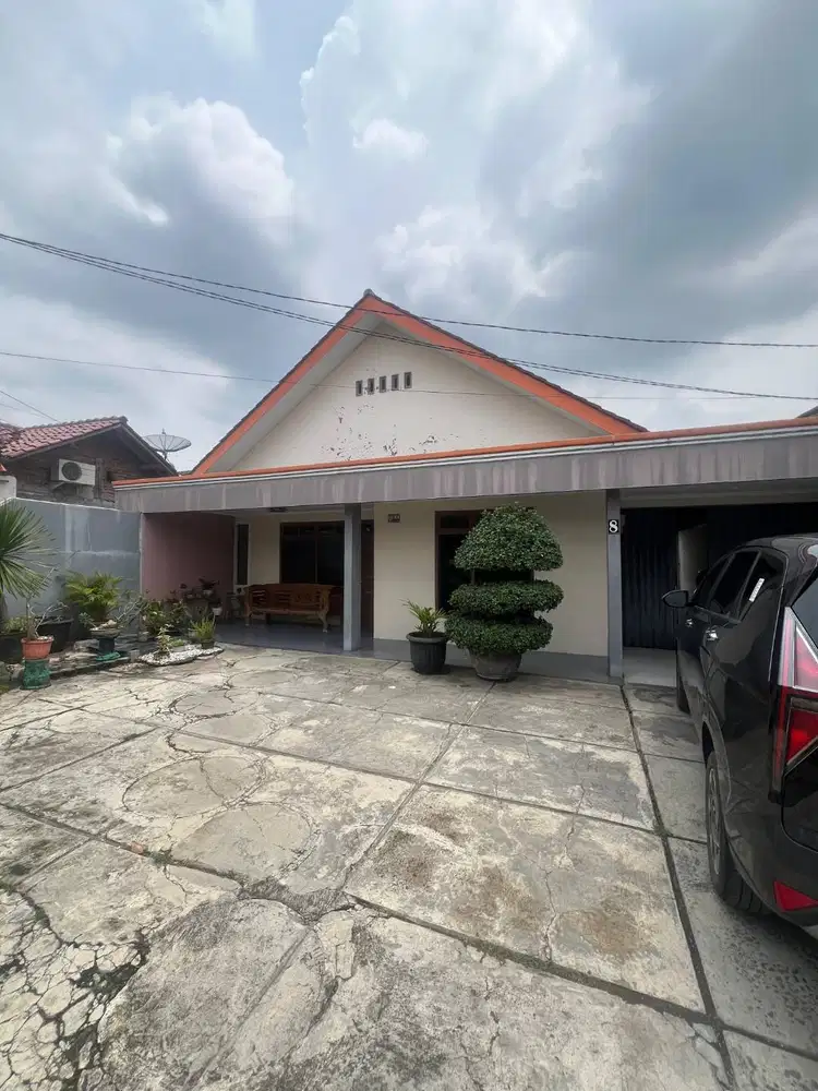 Rumah Luas dekat Kampus UGJ cirebon