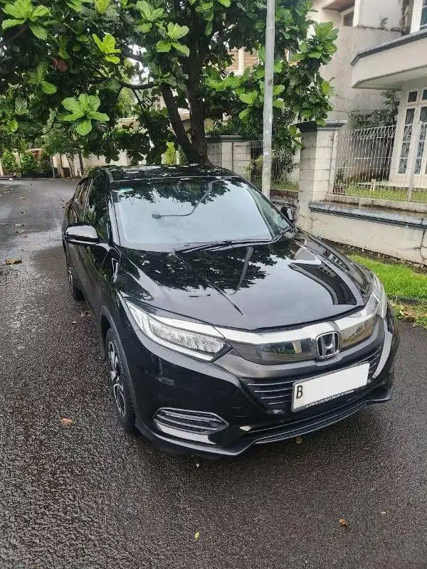 Honda HRV 2018 SE-CVT Hitam