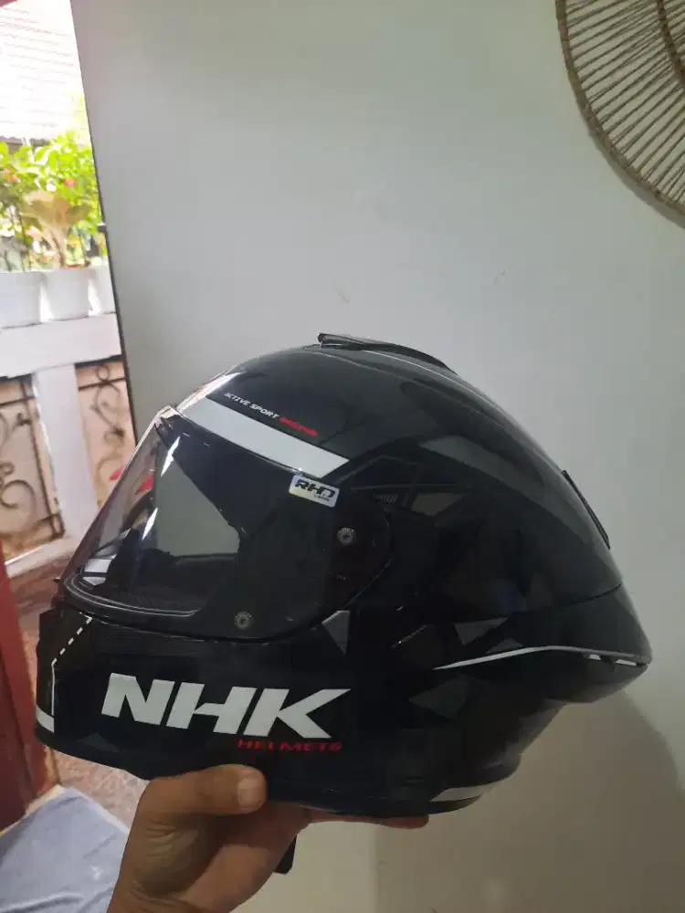 Jual Helm NHK Mark 1 1V Triangle Black Glossy, Size M