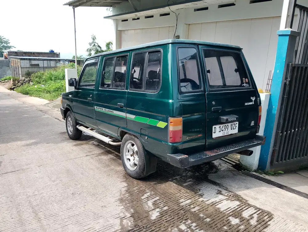 Toyota Kijang 1987 Bensin