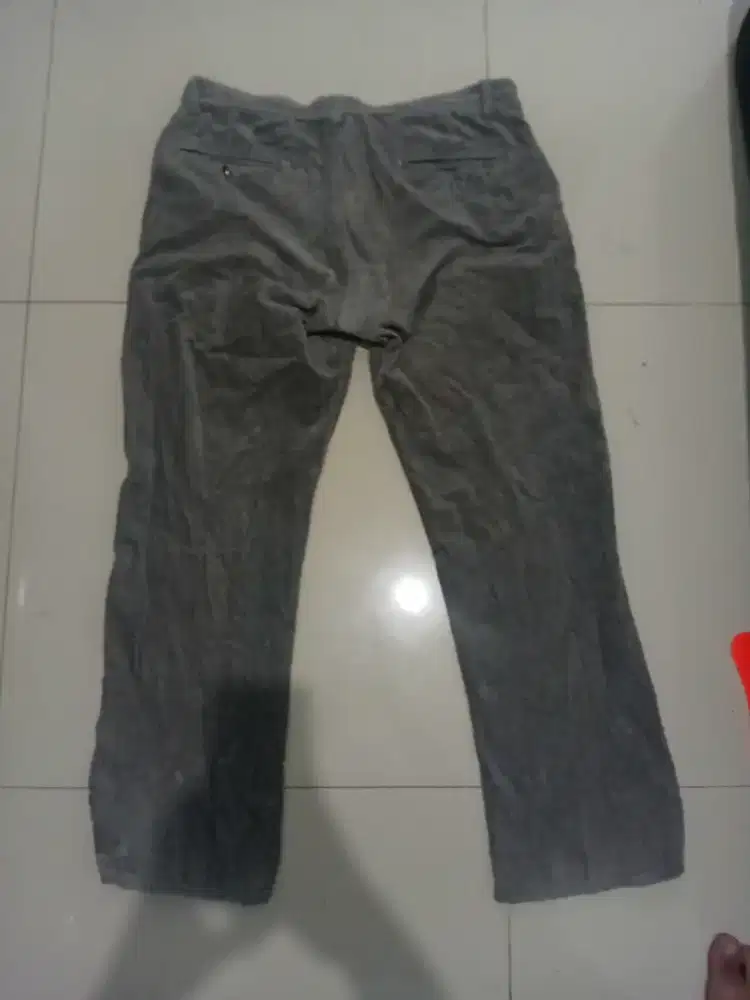 Celana Corduroy Scotch Bekas 250 nepis