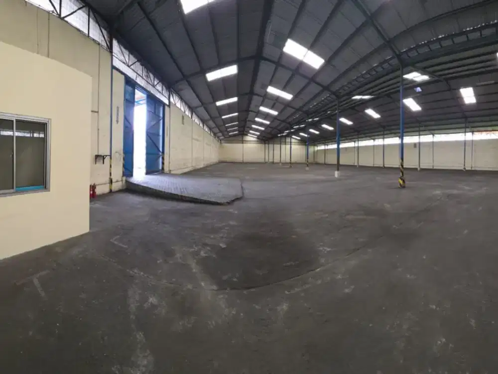 Dekat Akses Tol, Gudang, 3 Lantai, Siap Huni Cakung Jakarta Timur