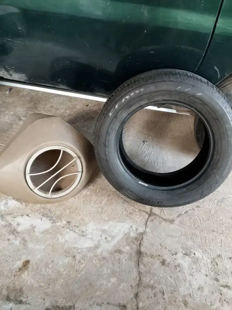 Ban brigstone ecopia r16 ukuran 205/65  box sudut Inova