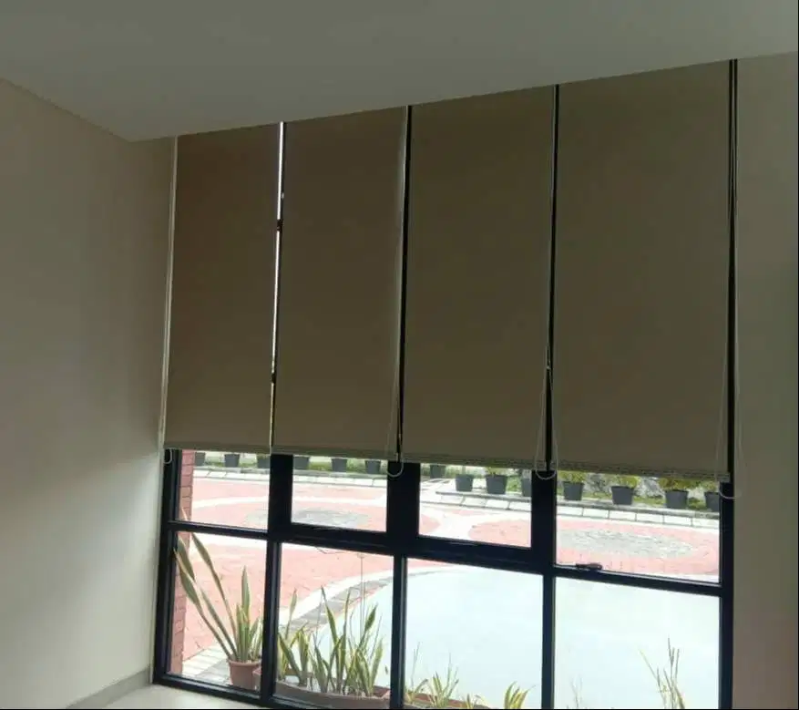 Menjual Gorden & Blind Vertikal/Vertical Roll/Roller Gordyn Hordeng