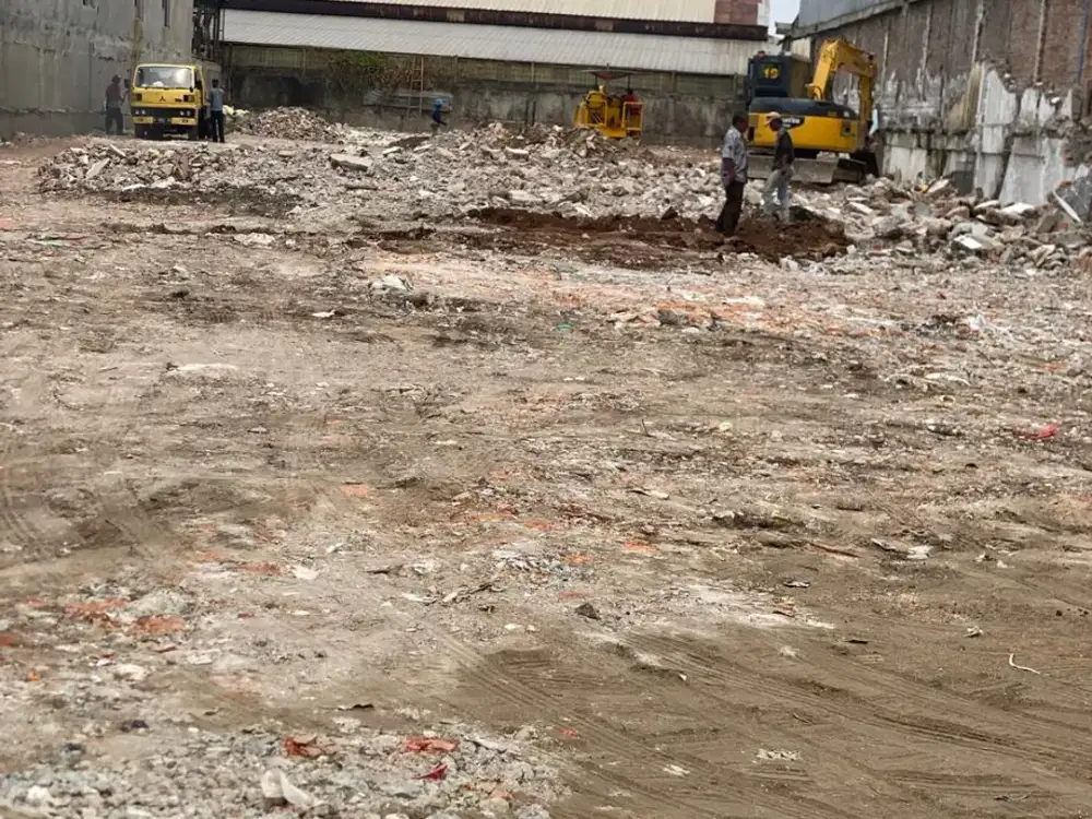 Dijual Kavling Untuk Gudang - Tinggi Sudah di Urug