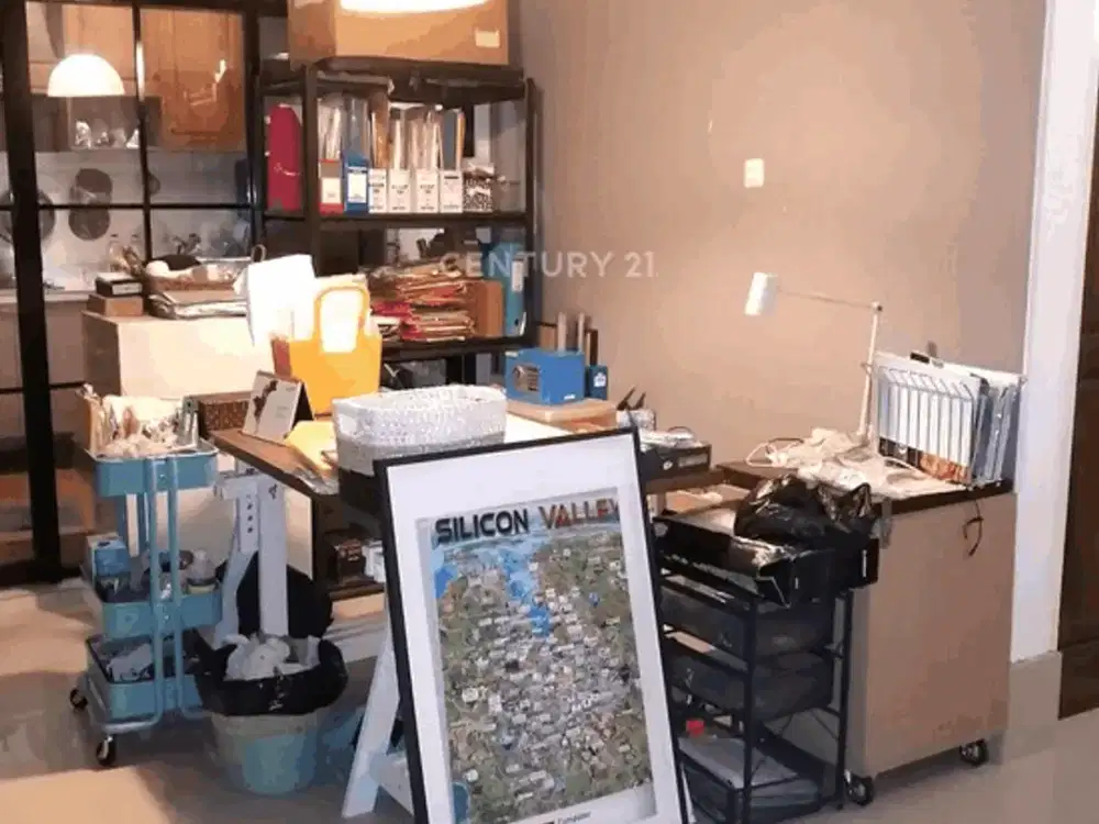 Rumah Cantik Semi Furnished Sektor 9 Bintaro Jaya  5860