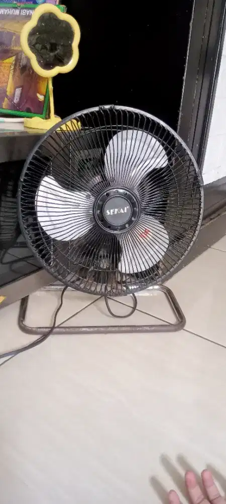 Kipas Angin Sekai 10iN Normal