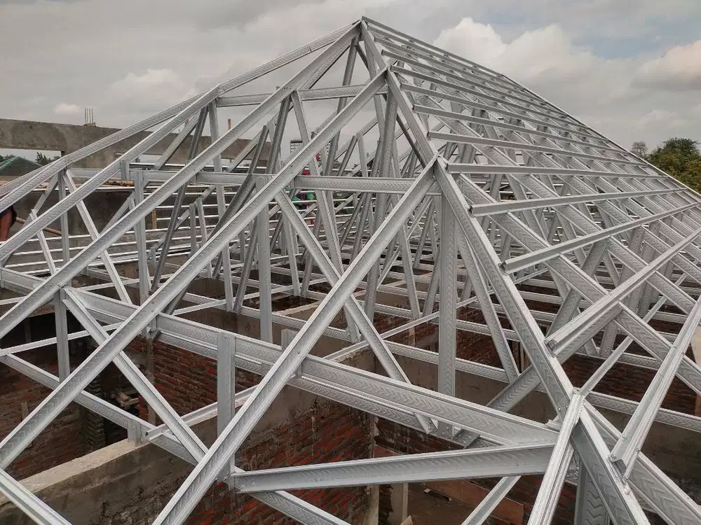 Bongkar Renovasi Atap Serahkan Baja Ringan BIMA TRUSS Pasti Beres