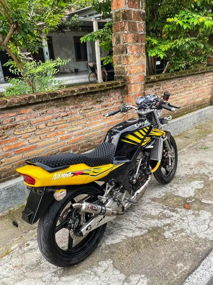 Kawasaki Ninja R  2 tak