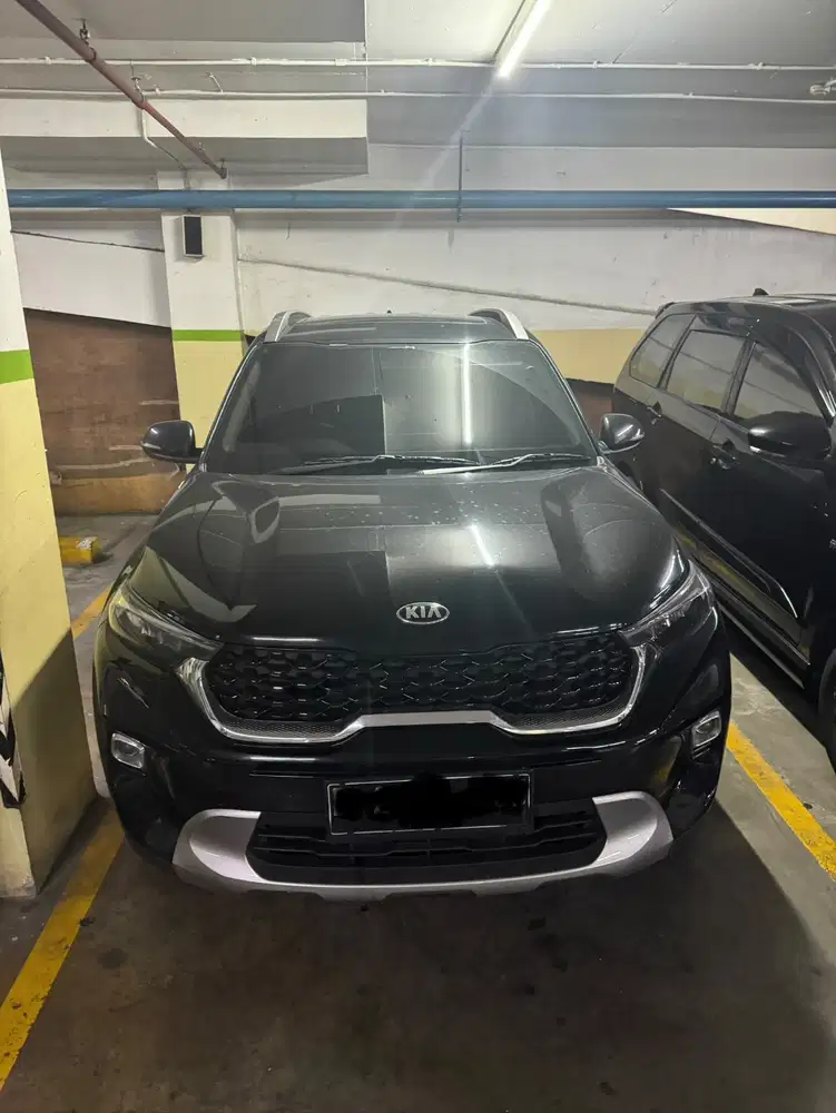 Dijual Kia Sonet 1.5 AT 2021 – KM Rendah, Pajak Panjang, Kondisi Mulus