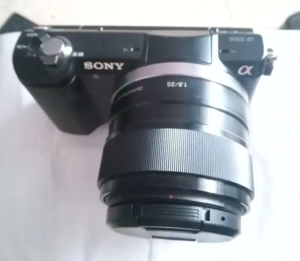 Jual Sony A 5000 + Lensa E 35 Harga 5,5 JT